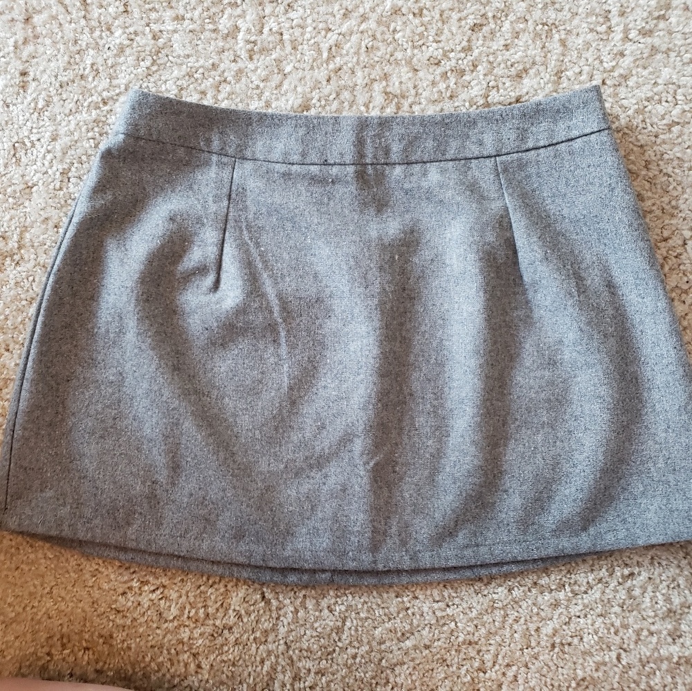 Silence & Noise Sz 2 Gray Mini Skirt